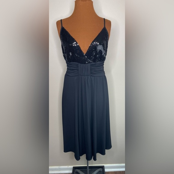 Donna Morgan Formal Black Sequin Dress Midi Length Size 10 - Picture 1 of 8